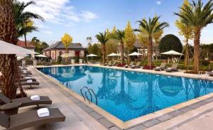 詩意青蓮·花樣年華｜青蓮·歐洲院子旗袍展演活動3月8日正式開啟，快來享受屬于你的美麗時刻吧！